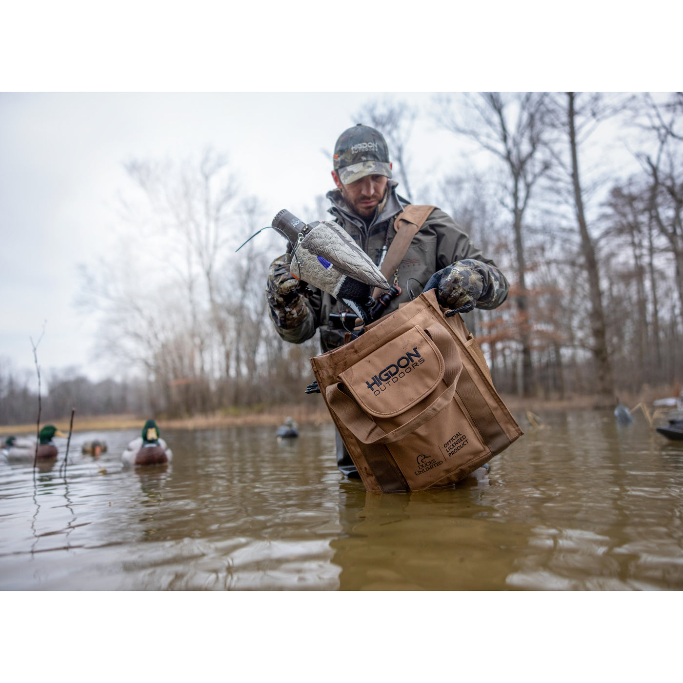 4-Slot Motion Decoy Bag