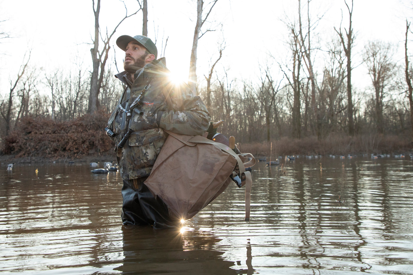 X-Slot Universal Motion Decoy Bag